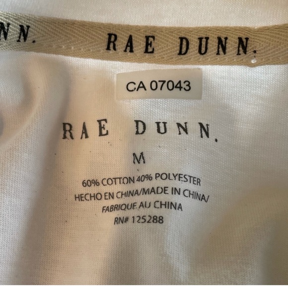 NWT Rae Dunn cotton blend white shortsleeved graphic T-shirt size medium - Picture 6 of 8